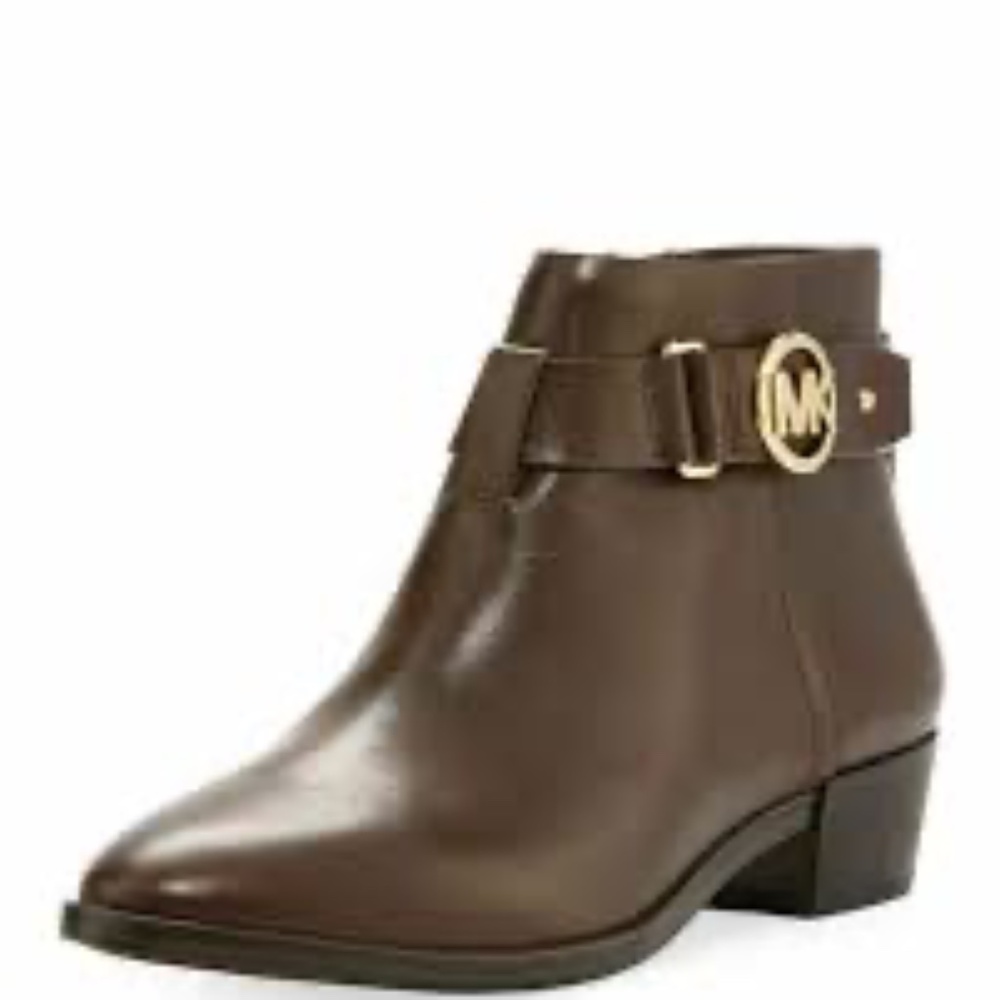 NIB Michael Kors Harland Vachetta Leather Logo Bootie - coffee - 6.5
